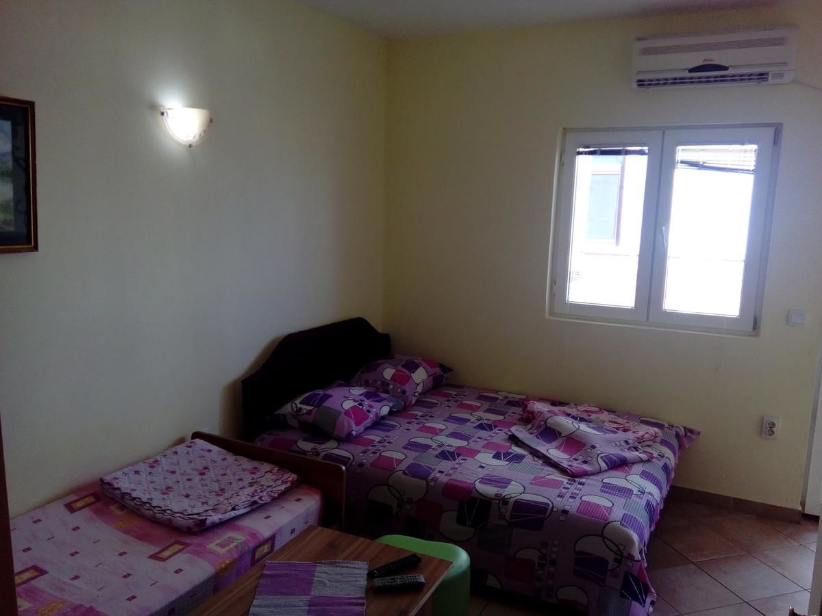 Апартаменты Apartmani Pikula Сутоморе