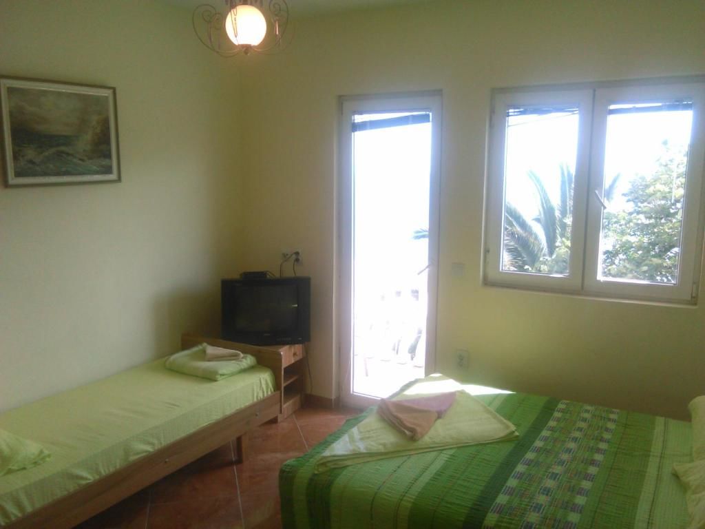 Апартаменты Apartmani Pikula Сутоморе