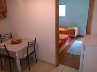Апартаменты Apartmani Pikula Сутоморе Апартаменты - 1-й этаж-1