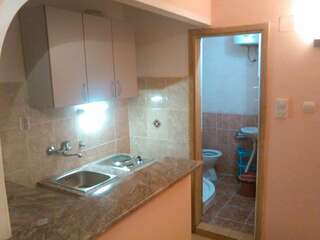 Апартаменты Apartmani Pikula Сутоморе Апартаменты - 1-й этаж-2